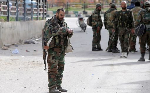 Ливан стягивает армию на границу с Сирией