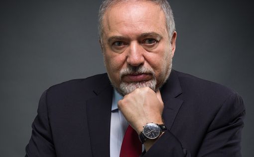 Будем их достойны