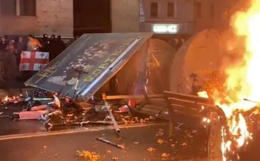 Силовики в Тбилиси разогнали протестующих