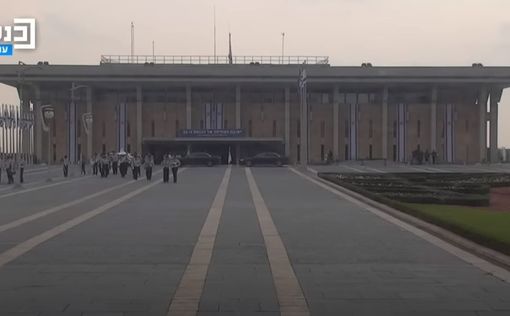С какой партией пойдет на выборы Эфи Наве