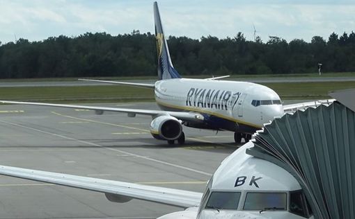 Скандал на самолете Ryanair: пассажир справил нужду прямо в салоне